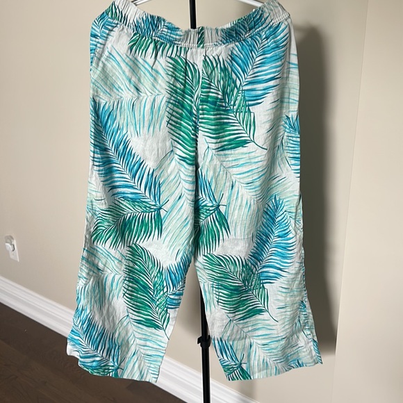 Tahari Tropical Pants Size L - Picture 3 of 3